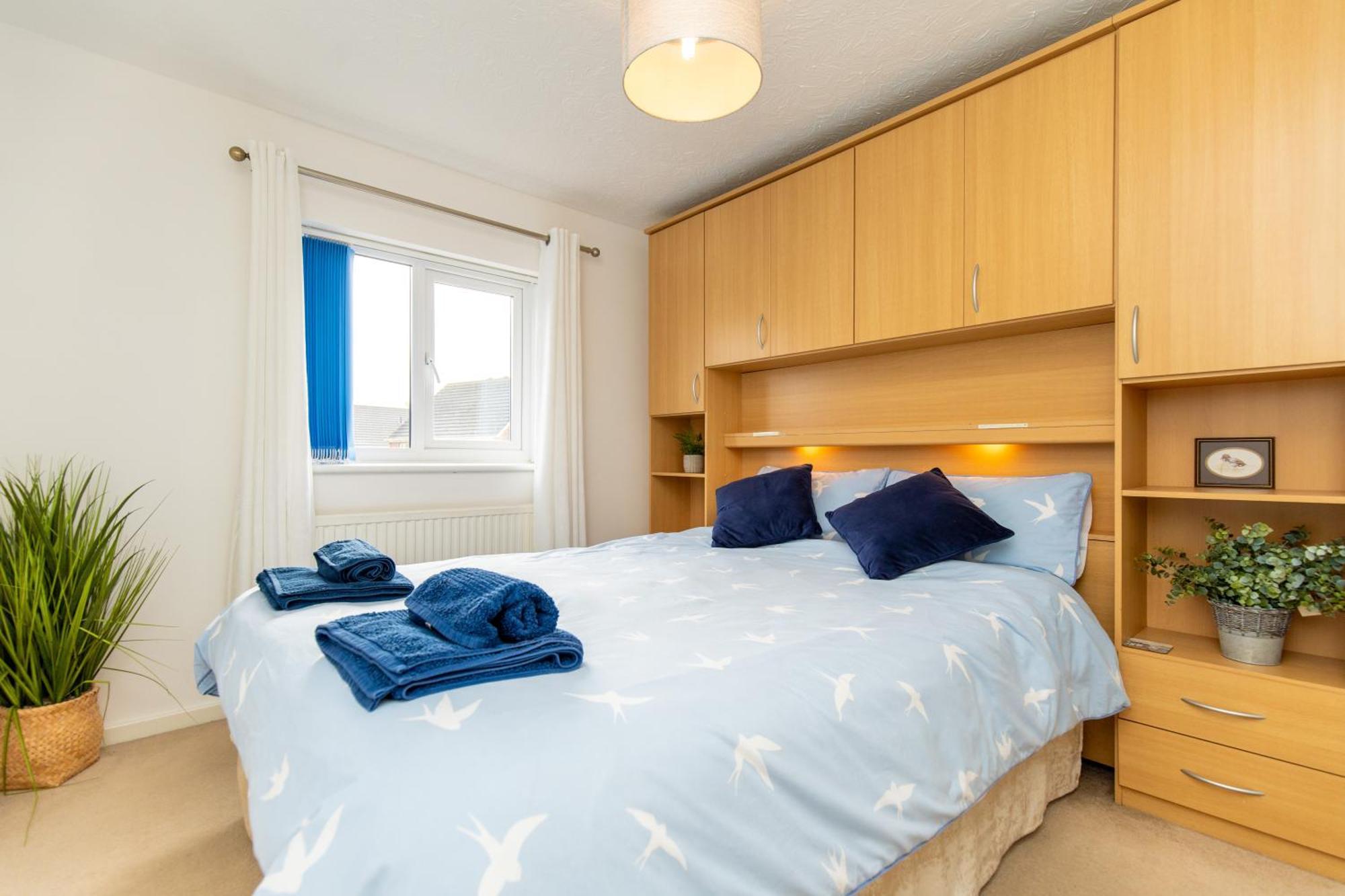 Comfortable And Spacious Superb Holiday Home In Llanelli, Dog Friendly Esterno foto